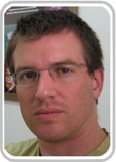 תמונת פורטרט של יואל שרף