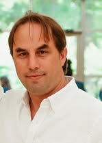 תמונת פורטרט של יונתן מנקר